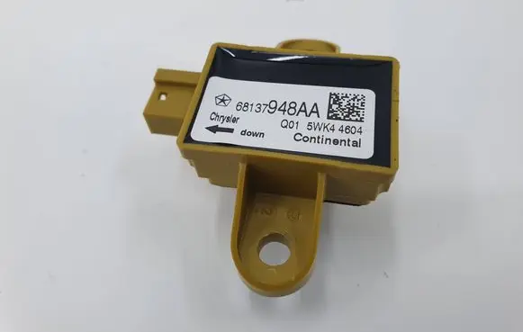 Chrysler Town u0026 Country V Airbag deployment crash/impact sensor 68137948AA
