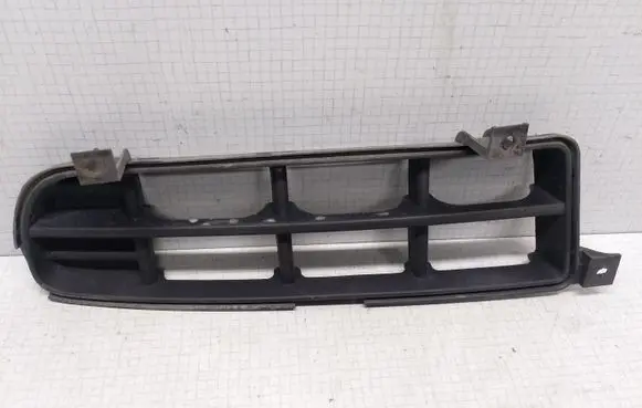 KIA Cerato Front bumper lower grill 865732F000