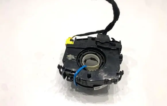 Audi A3 S3 8V Airbag squib ring wiring 5Q0953549E