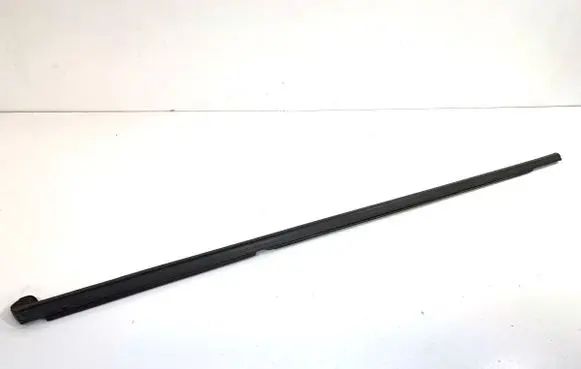 Skoda Kamiq Loading door glass trim molding 