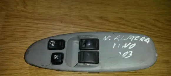 Nissan Almera Tino Electric window control switch 80960bu200