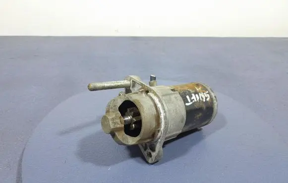 Suzuki Swift I Starter motor 3110063J0