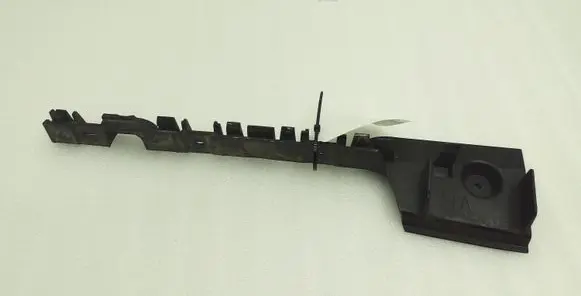 BMW 1 E81 E87 Fender mounting bracket 7184356 51777184356