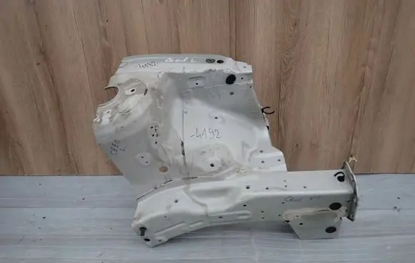 KIA Ceed Front side member 