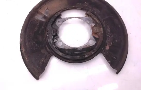 Mercedes-Benz Sprinter W906 Rear brake disc plate dust cover 