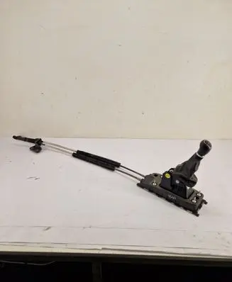 Skoda Octavia Mk3 (5E) Gear shifter/selector 5Q0711049AQ