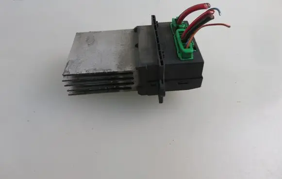 Renault Scenic I Heater blower motor/fan resistor 657185