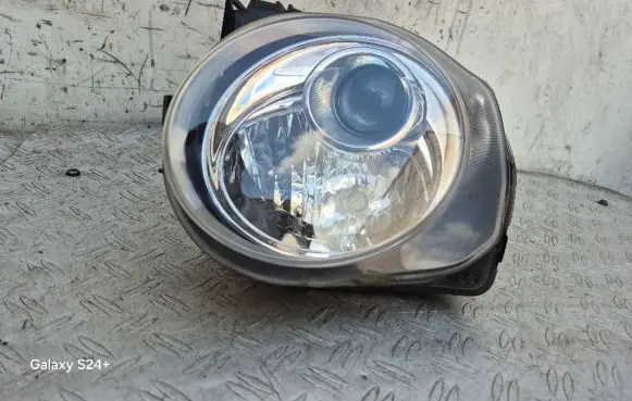 Nissan Juke I F15 Headlight/headlamp 26060BV80B 89909545