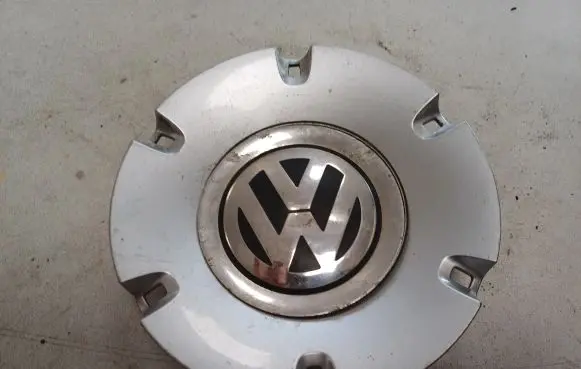 Volkswagen PASSAT B6 Original wheel cap 3C0601149Q