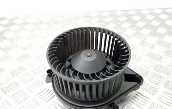 Seat Exeo (3R) Heater fan/blower 8E1820021E