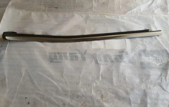 Mercedes-Benz GL X166 Rear side glass trim A1666902280