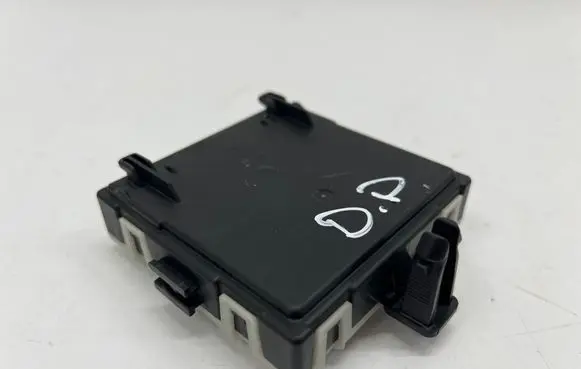 Mercedes-Benz CLA C118 X118 Door control unit/module A1779002107