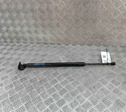 Mazda CX-30 Tailgate/trunk strut/damper DFR562620R