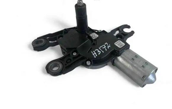 Volkswagen PASSAT B8 Wiper motor 5G0955711A