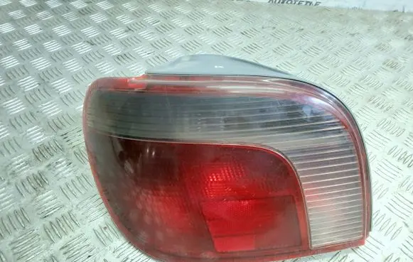 Toyota Yaris Rear/tail lights
