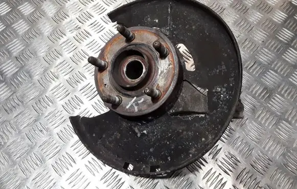 Opel Insignia A Front wheel hub spindle knuckle