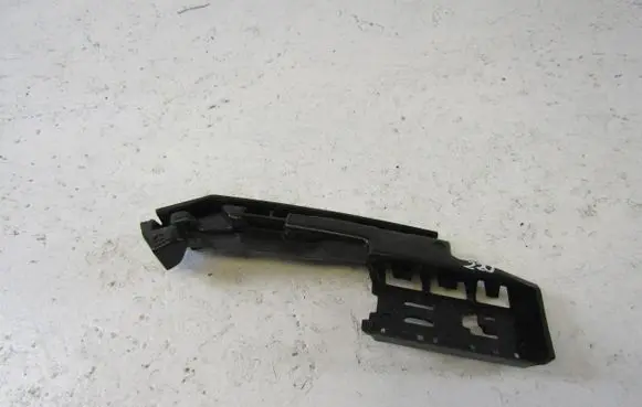 Skoda Octavia Mk4 Front bumper mounting bracket 5E3807042