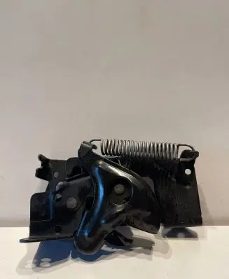 BMW 2 F22 F23 Tie down hook / loop 7242549-10 110514
