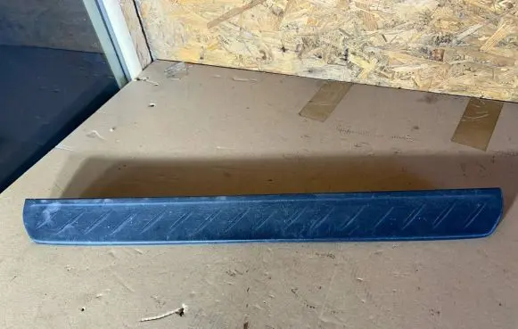 Honda Civic Front sill trim cover 84252SMGE011