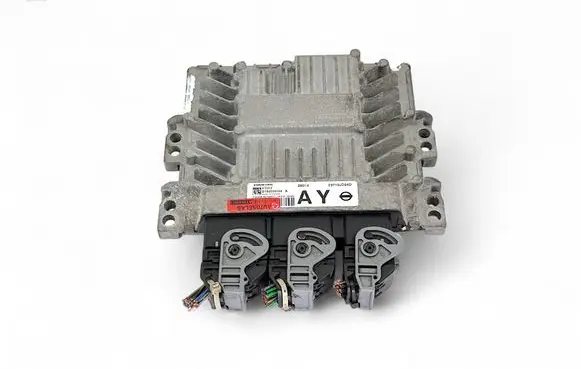 Nissan Qashqai Engine control unit/module 23710JD54D S180033104A