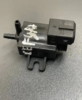 Opel Zafira B Air pressure sensor 2S6A9E479CB