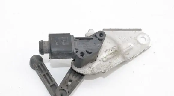Tesla Model 3 Headlight/headlamp level sensor 104494100B
