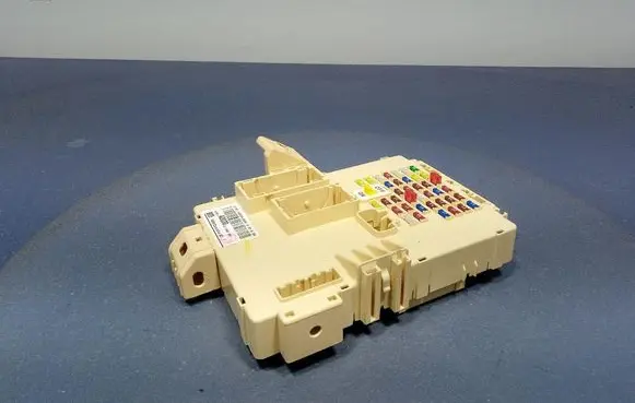 KIA Ceed Fuse box set 91950-A2030