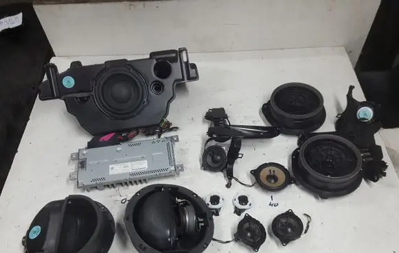 Audi A5 Sound amplifier 8W0035465
