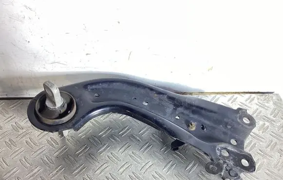 Lexus NX Rear upper control arm/wishbone