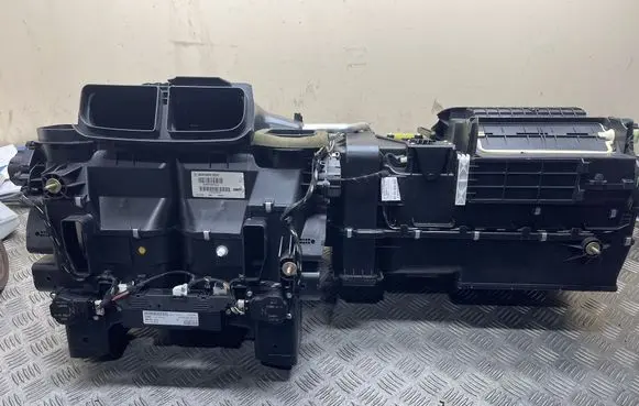 Mercedes-Benz CL C215 Interior heater climate box assembly 2208300662 793383007 0473007