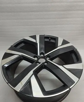 Volvo XC60 R22 alloy rim 32410094