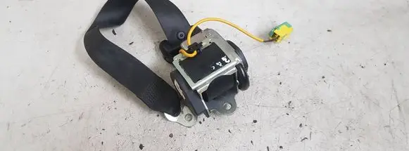 Volkswagen Touareg I Rear seatbelt 7L0857805B