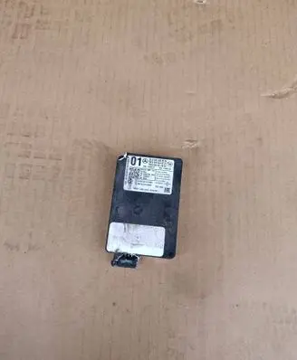 Mercedes-Benz CLS C218 X218 Blind spot module A0009052504 A0009020221