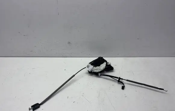 Volkswagen PASSAT B8 USA Front door lock 5GM837016C