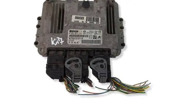 Peugeot 307 Engine control unit/module 9655698280 0281011234 9653239880