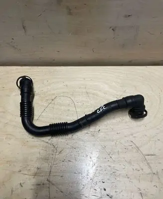 Volkswagen Transporter - Caravelle T5 Breather hose/pipe 03L103493K