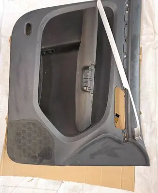 Volkswagen Touran I Front door card panel trim 1T12867011012