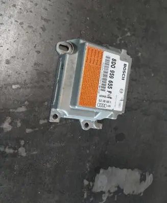 Audi A4 S4 B5 8D Airbag control unit/module 8D0959655F 0285001270