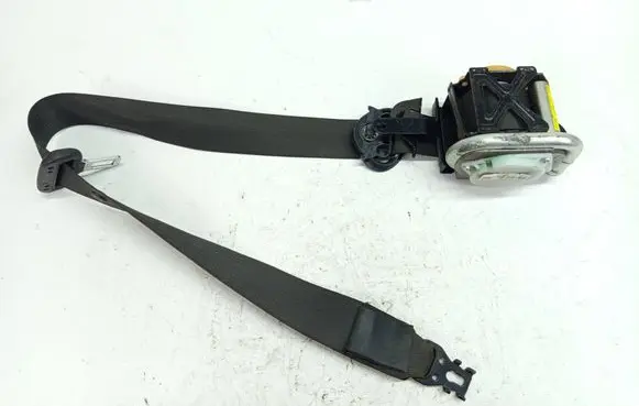 Opel Insignia A Front seatbelt 12848365 27072010 M111