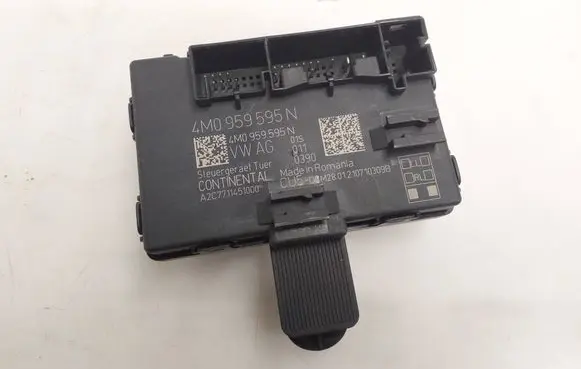 Audi e-tron Door control unit/module 4M0959595N A2C7711451000