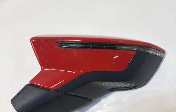 Seat Arona Front door electric wing mirror 21996165FM