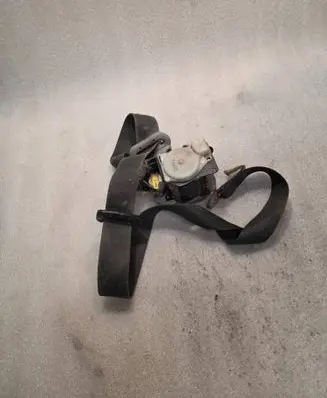Mitsubishi Pajero Front seatbelt TKAB2EN233 06060672002