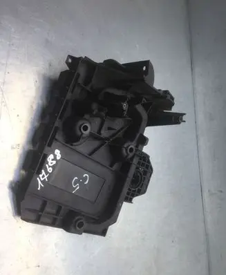 Citroen C5 Battery tray 9650439480 M03009A100