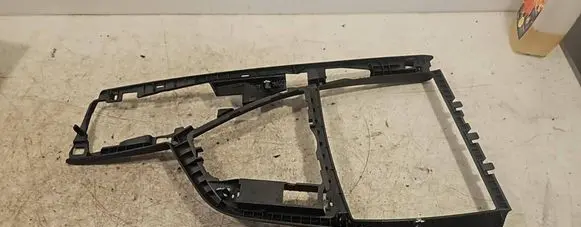BMW 1 F20 F21 Other center console (tunnel) element 58450713 9207313 92073