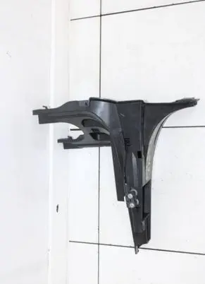 Headlight/headlamp mounting bracket