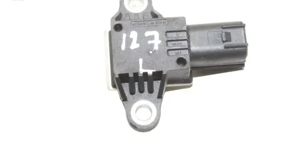 KIA Sorento Airbag deployment crash/impact sensor 959202P050