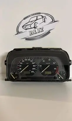 Speedometer (instrument cluster)