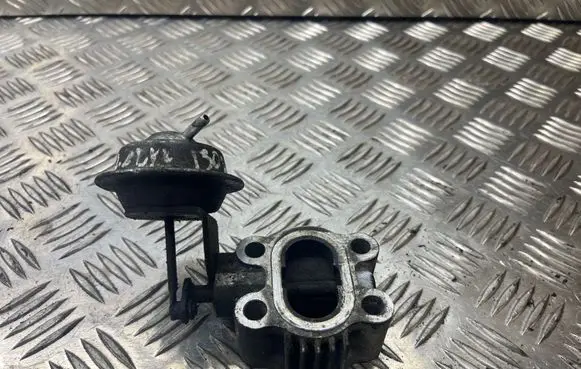 Lexus IS 220D-250-350 EGR valve