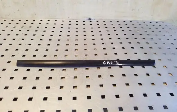 BMW X5 E53 Rear side glass trim 