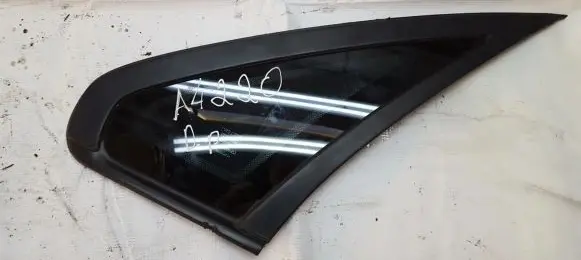 Rear side window